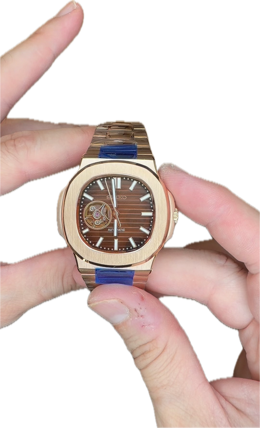 Reloj Automático Chocolate/Oro Rosa Open Heart – Diseño Deportivo con Brazalete Integrado