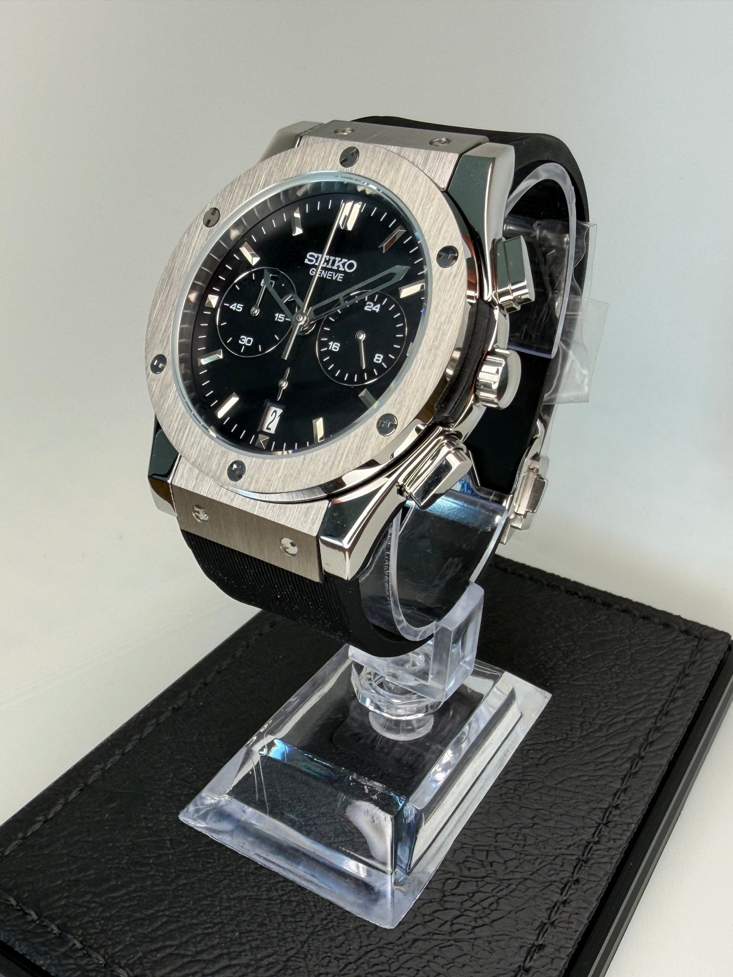 Reloj Cronógrafo VK63 Negro – Diseño Deportivo 43 mm con Correa de Caucho
