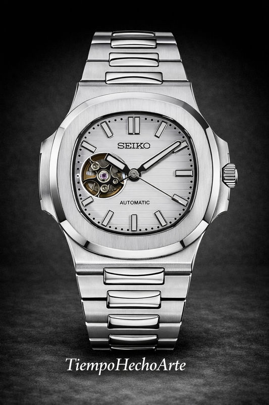 Reloj Automático Blanco Open Heart – Diseño Deportivo con Brazalete Integrado