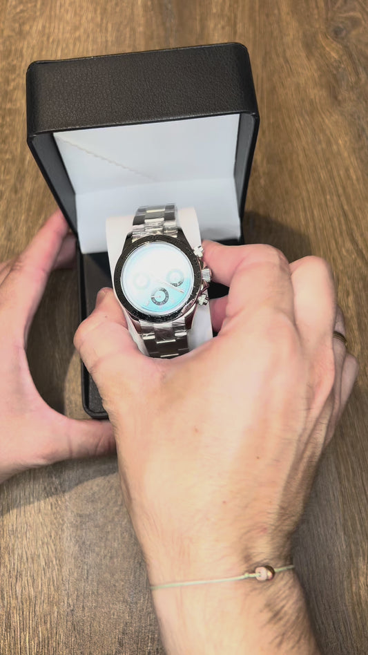 Seiko “Sky Daytona Style” – Crono VK63 en azul hielo ❄️⌚